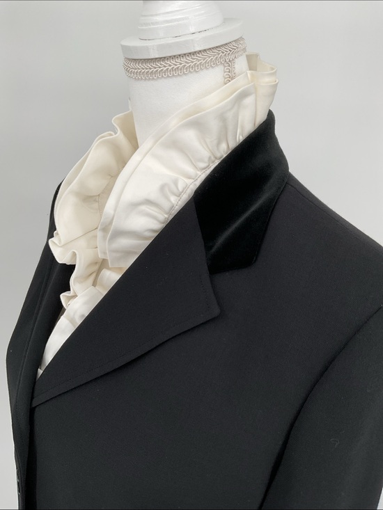 Lauren Ralph Lauren Jackets & Blazers - Lauren Ralph Lauren Black Wool Blazer Velvet Collar Tailored Equestrian Size 6